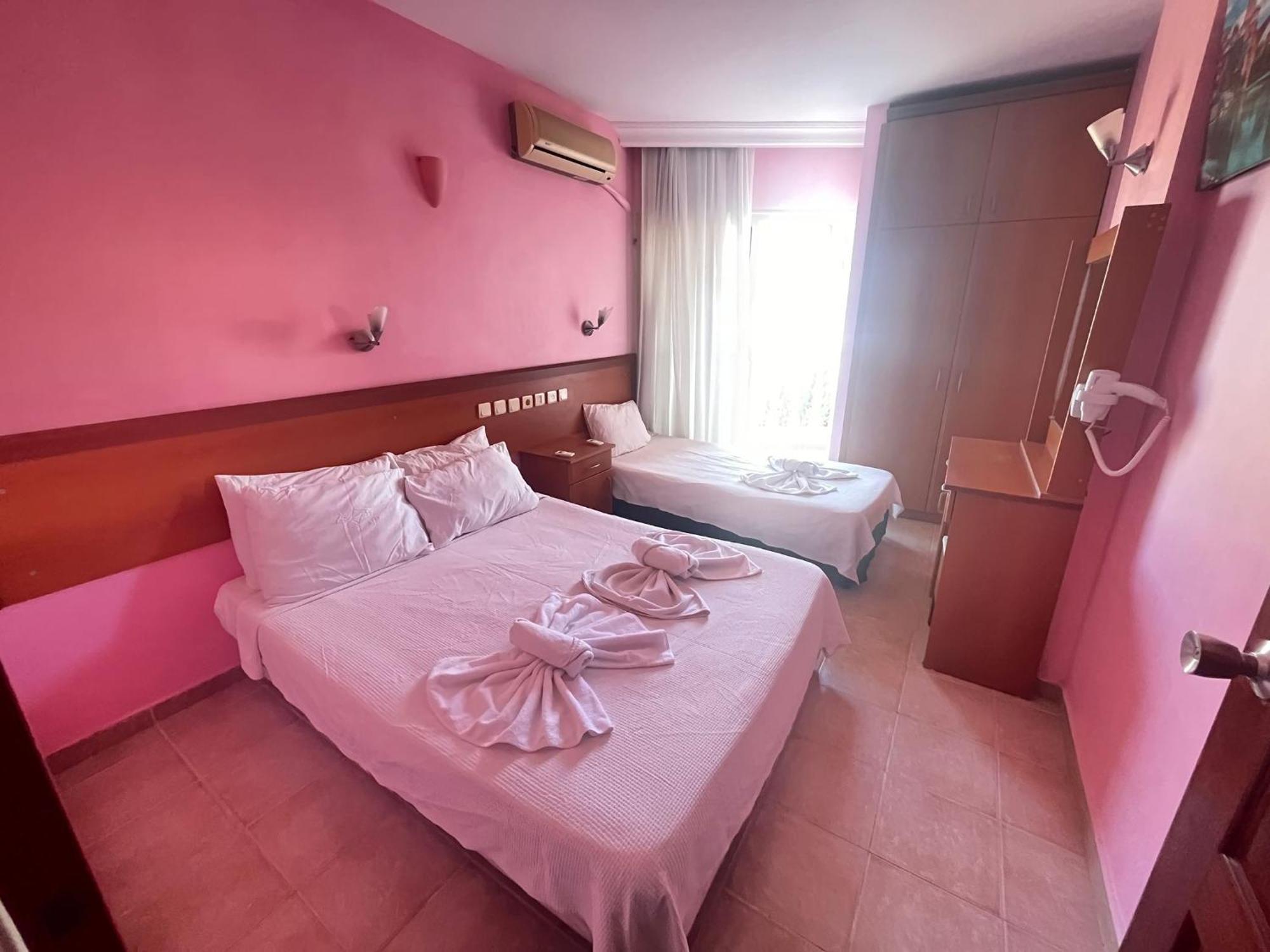Hotel Holiday Apart Didim Exterior foto